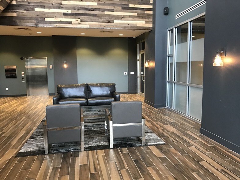 More Photos Of 1051 Greenwood Springs Blvd, Greenwood Medical For Sale
