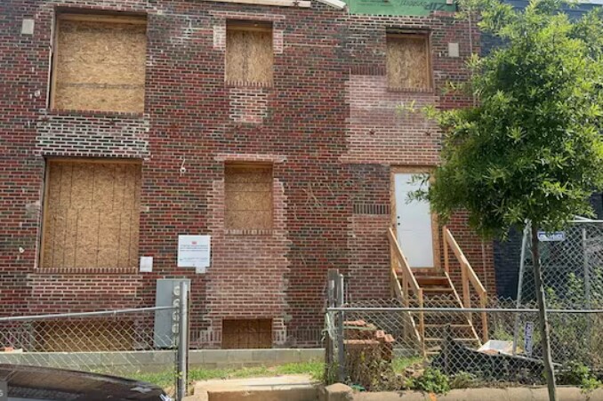 Primary Photo Of 1148 Owen Pl NE, Washington Apartments For Sale