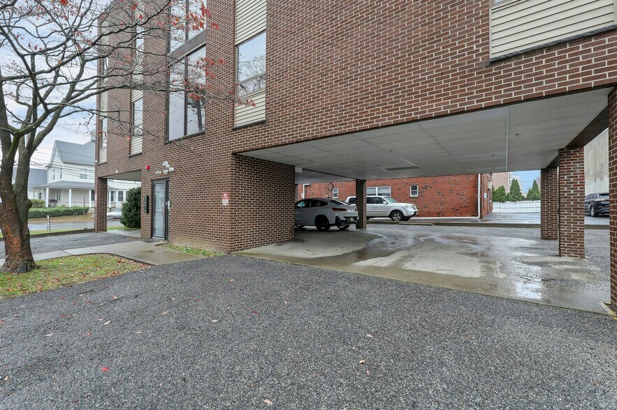 More Photos Of 117 Central Ave, Hackensack Office Residential For Sale