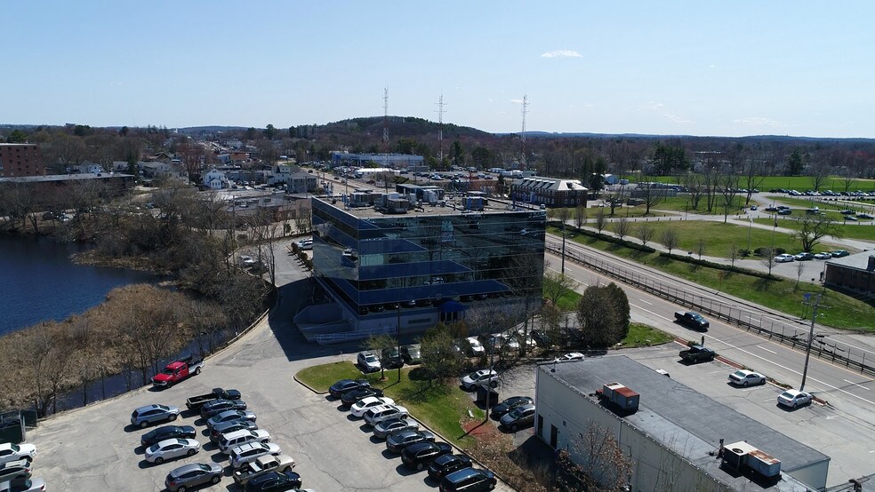 More Photos Of 463 Worcester Rd, Framingham Medical For Lease