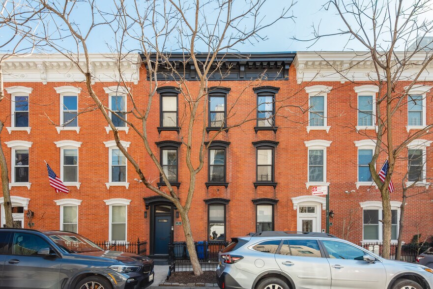Primary Photo Of 58 Huron St, Brooklyn Multifamily For Sale