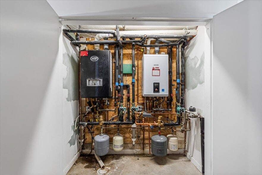 More Photos Of 414 Franklin Ave, Brooklyn Apartments For Sale