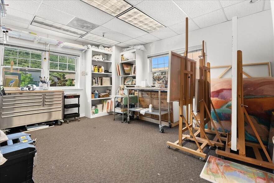 More Photos Of 2052 Prospector Ave, Park City Storefront Retail Office For Lease