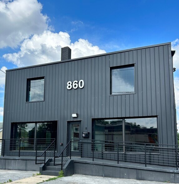 More Photos Of 860 Pennsylvania Ave, Hagerstown Office For Lease
