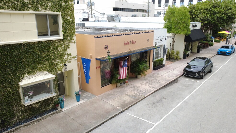 More Photos Of 333 Alcazar Ave, Coral Gables Storefront For Sale