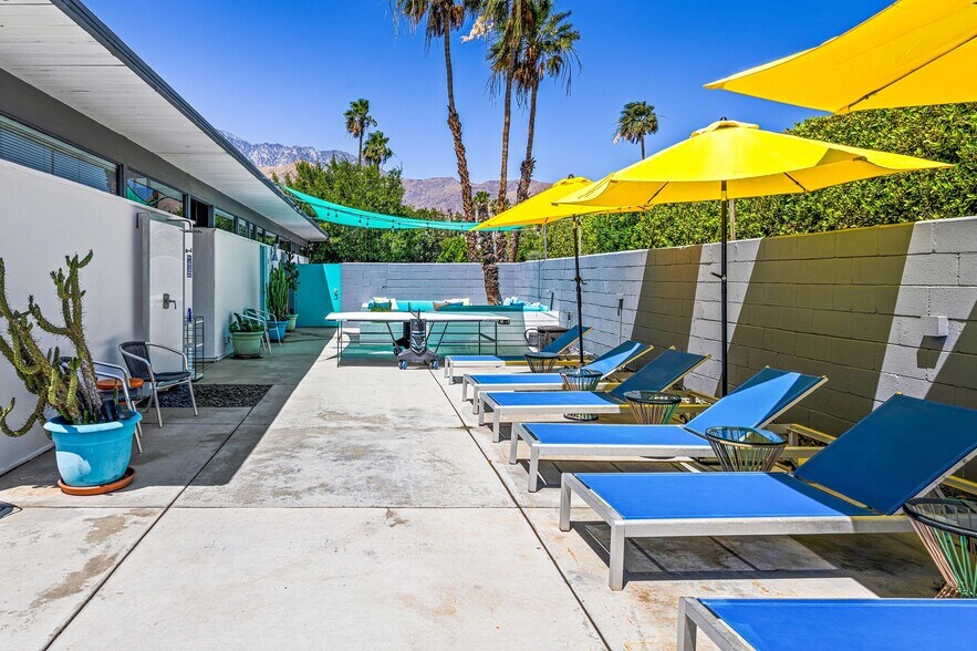 More Photos Of 795 E Chuckwalla Rd, Palm Springs Apartments For Sale