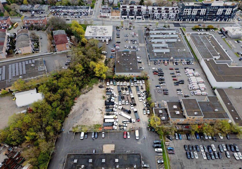 More Photos Of 49 Cranfield Rd, Toronto Land For Lease