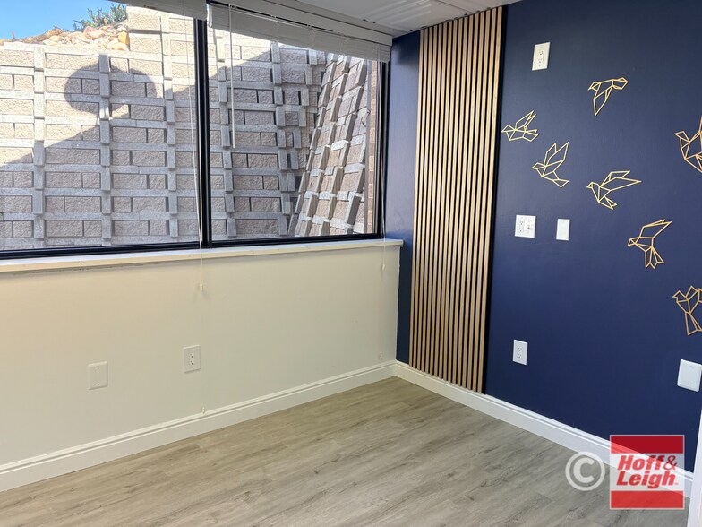 More Photos Of 1001 S Perry St, Castle Rock Medical For Sale