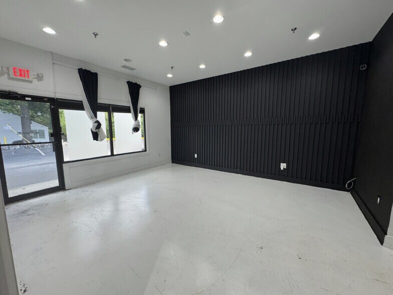 More Photos Of 644 Antone St NW, Atlanta Loft Creative Space For Lease