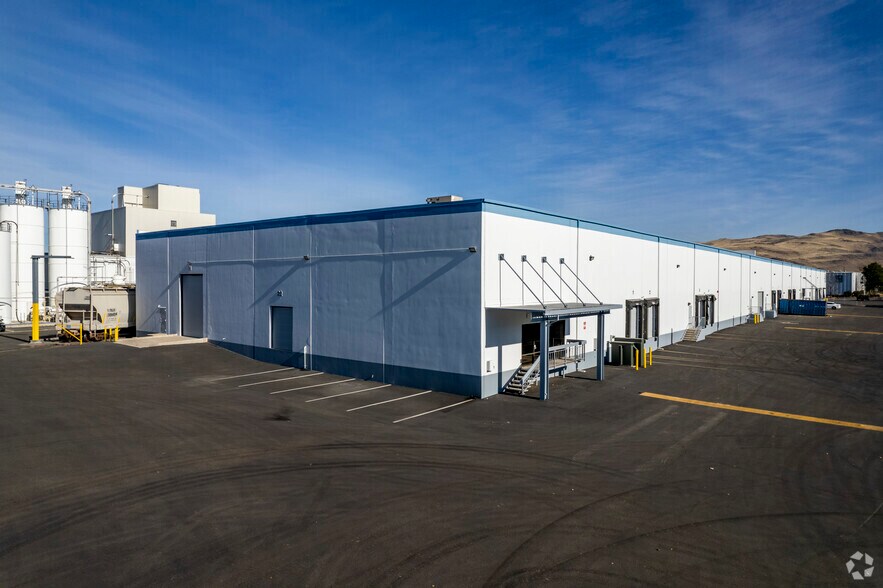 More Photos Of 960-990 E Greg St, Sparks Unknown For Lease