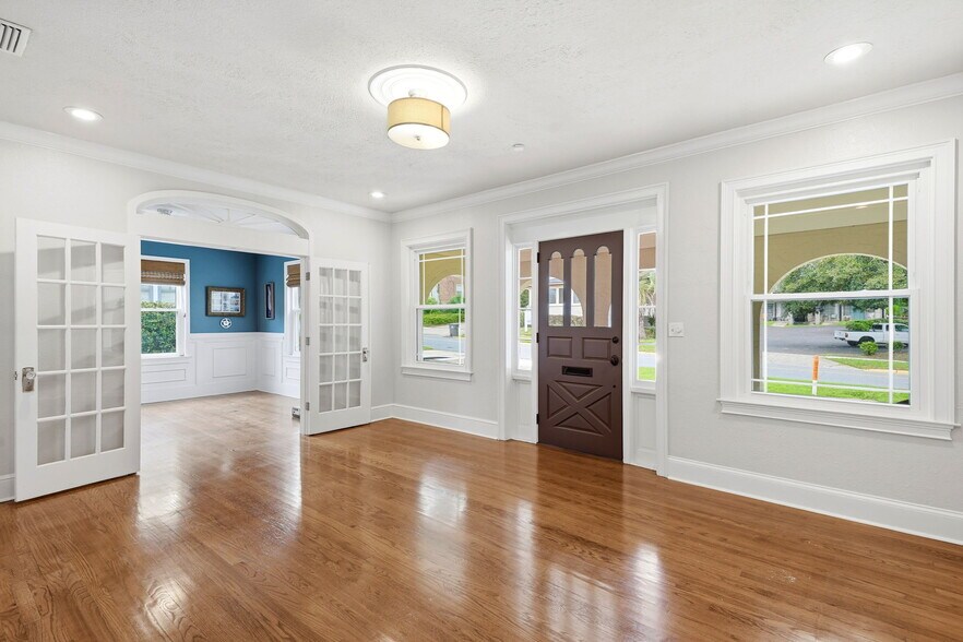 More Photos Of 537 E Park Ave, Tallahassee Office For Sale
