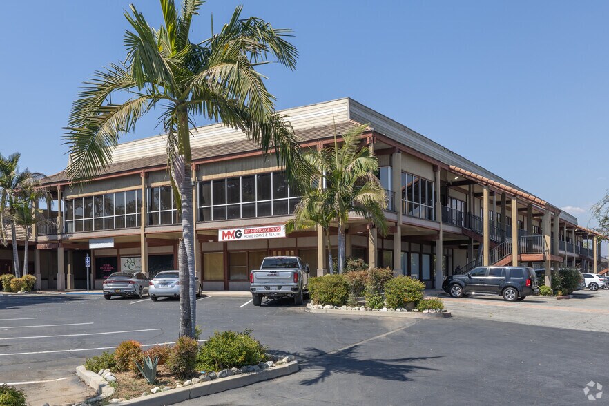 Primary Photo Of 750 Terrado Plz, Covina Office For Sale