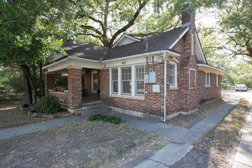 More Photos Of , Denton Unknown For Sale