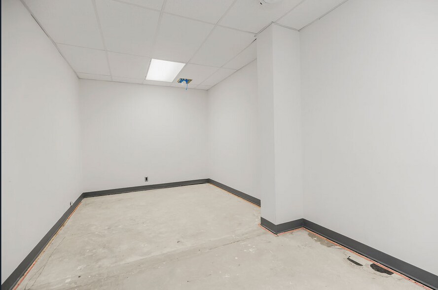More Photos Of 1854 Minnesota Ave, Kansas City Office Residential For Sale