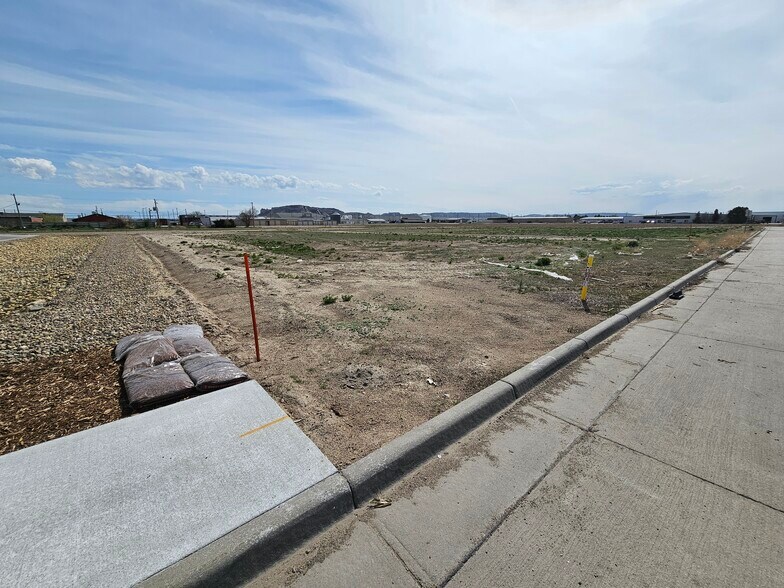 More Photos Of Commercial Lots W 29th, Scottsbluff Land For Sale