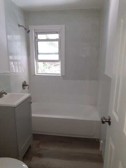 More Photos Of 72 Academy St, Liberty Apartments For Sale