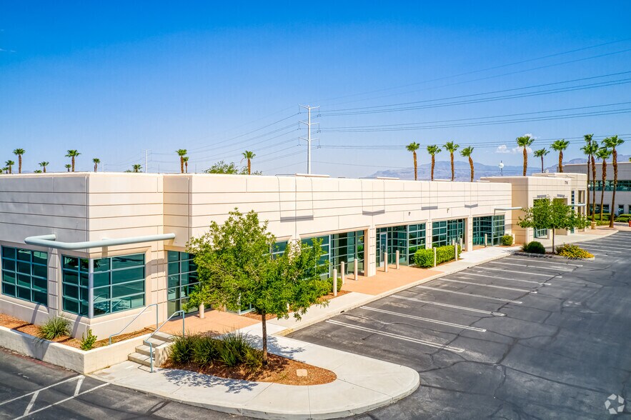 More Photos Of 7710 W Cheyenne Ave, Las Vegas Industrial For Sale