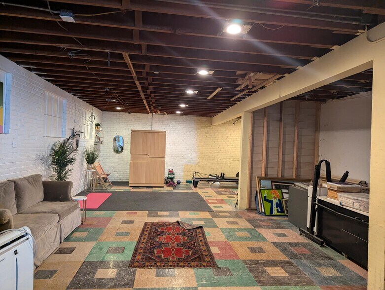 More Photos Of 201-205 E Main St, Santa Maria Storefront Retail Office For Sale