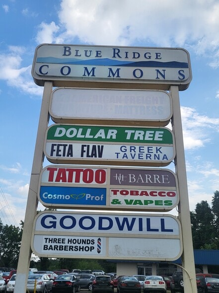 More Photos Of 2111 Asheville Hwy, Hendersonville Unknown For Lease