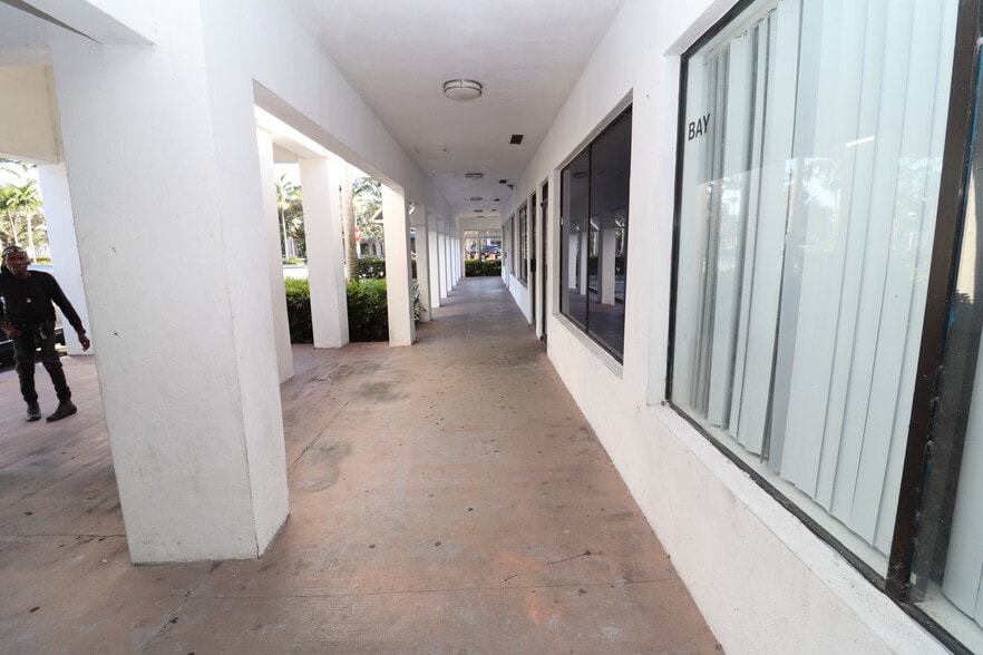 More Photos Of 6731-6755 Sunset Strip, Sunrise Unknown For Lease
