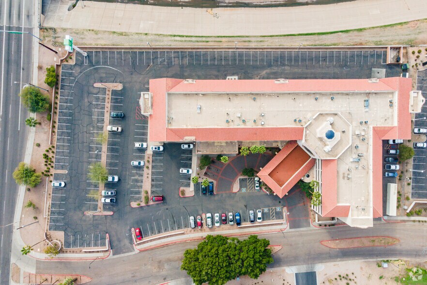 More Photos Of 1500 N 51st Ave, Phoenix Hotel For Lease