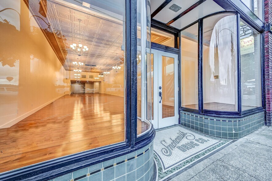 More Photos Of 1116 1st St, Snohomish Storefront For Lease