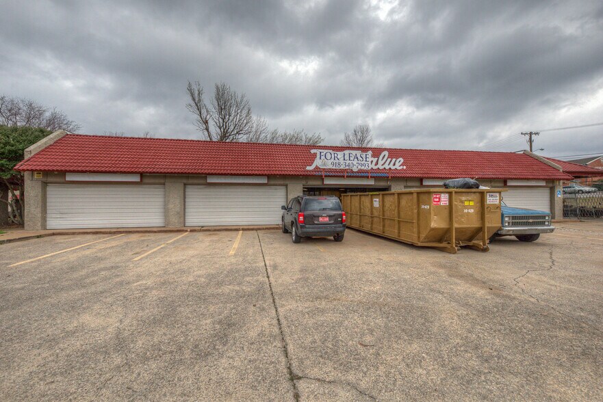 More Photos Of 4311 E 31st St, Tulsa Unknown For Lease