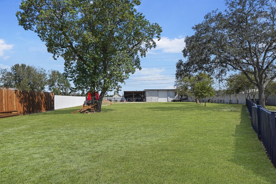 More Photos Of 13117 Player St, Houston Land For Sale