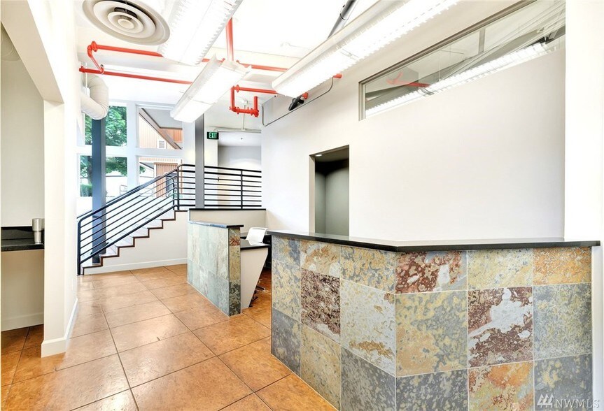 More Photos Of 4014-4020 Aurora Ave N, Seattle Apartments For Sale