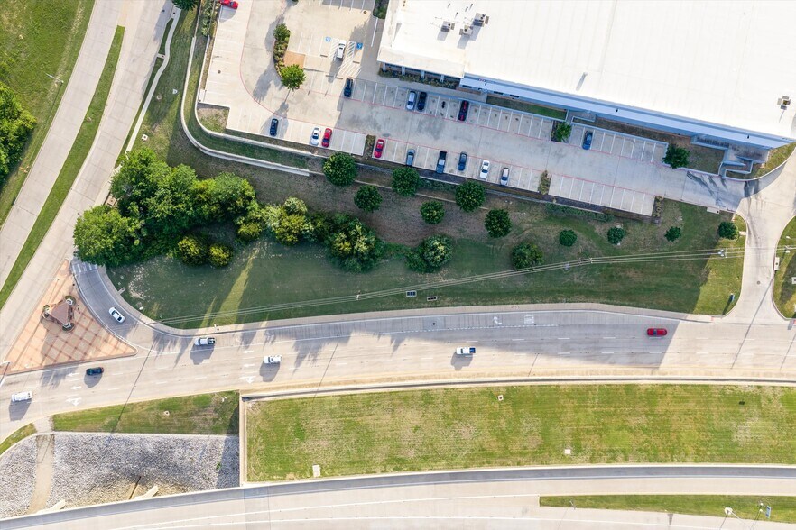 More Photos Of 901 NW 19th St, Grand Prairie Land For Sale