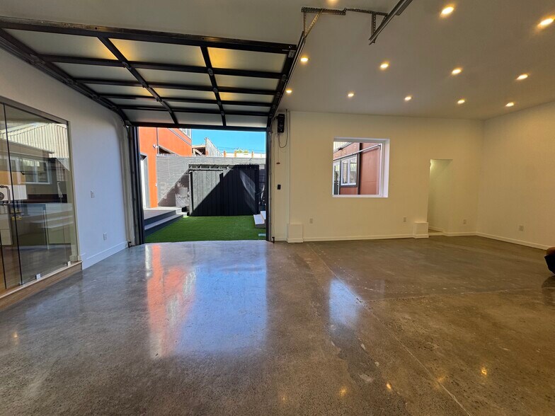 More Photos Of 135 S Park Ave, San Francisco Office For Lease