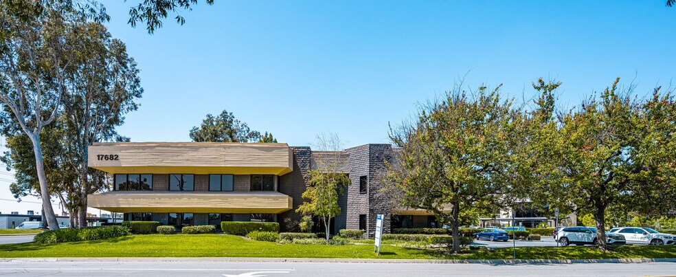 More Photos Of 17682 Mitchell N, Irvine Office For Lease