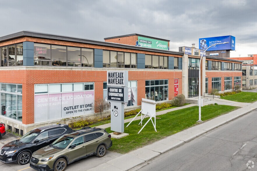 More Photos Of 4360 Ch de la Côte-de-Liesse, Mt Royal Showroom For Lease