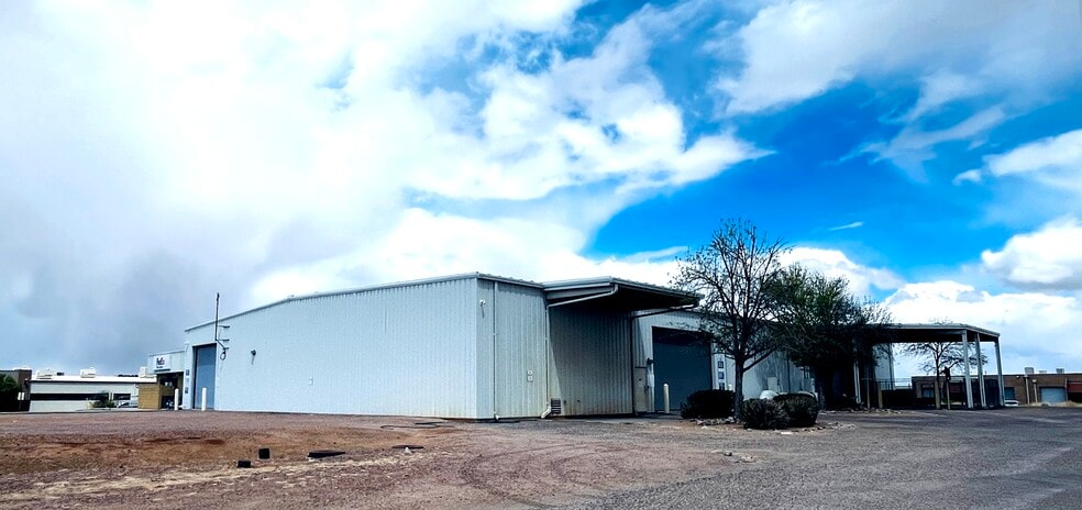More Photos Of 4062 E Industry Dr, Sierra Vista Warehouse For Lease