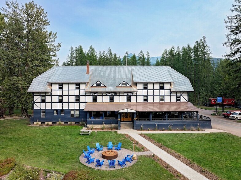 More Photos Of 290 Izaak Walton Inn Rd, Essex Hotel For Sale