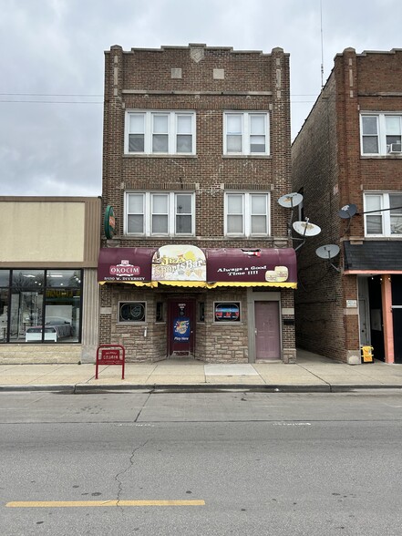 Primary Photo Of 5650 W Diversey Ave, Chicago Apartments For Sale