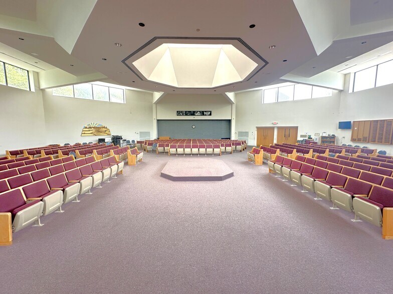 More Photos Of 9915 Apple Ridge Rd, Gaithersburg Religious Facility For Sale