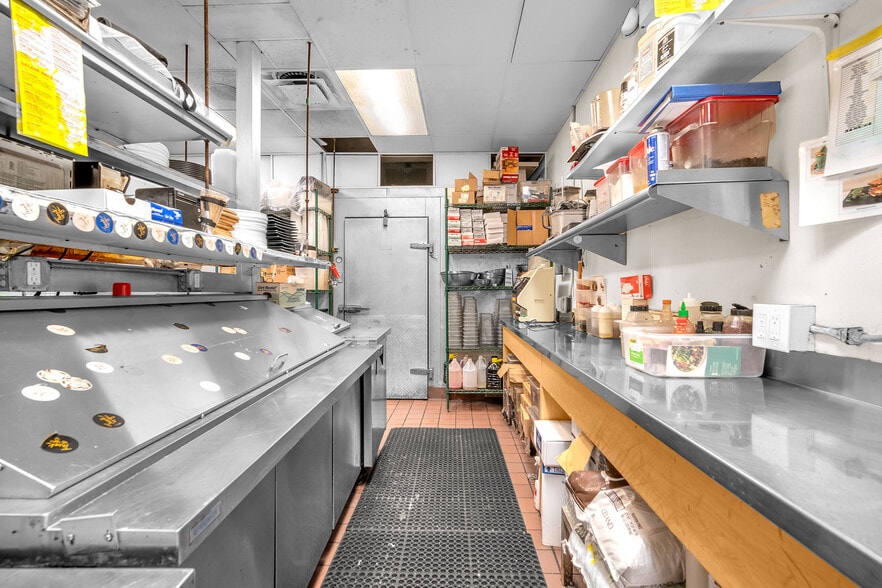 More Photos Of 21316 Saint Andrews Blvd, Boca Raton Restaurant For Sale
