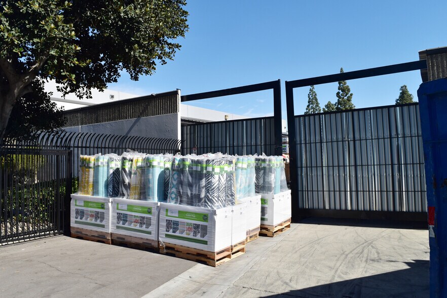 More Photos Of 1683 Sierra Madre Cir, Placentia Warehouse For Lease