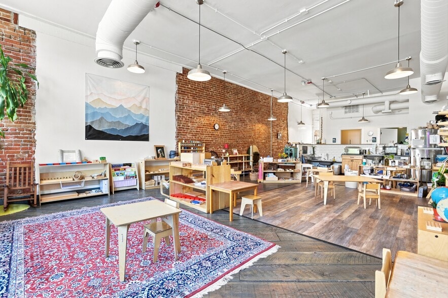More Photos Of 300-306 Elati St, Denver Office For Sale