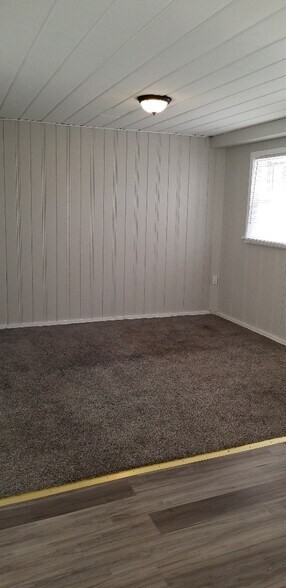 More Photos Of 8587-8615 Pontiac Lake Rd, White Lake Apartments For Sale