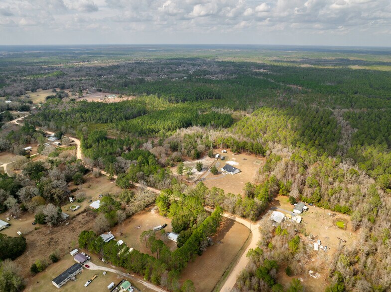 More Photos Of 6012 Long Branch Rd, Jacksonville Horse Stables For Sale