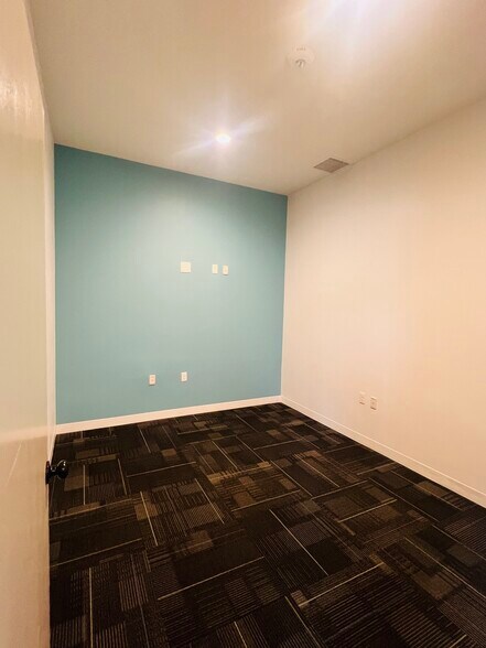 More Photos Of 1213 N Green Ave, Purcell Office Residential For Lease