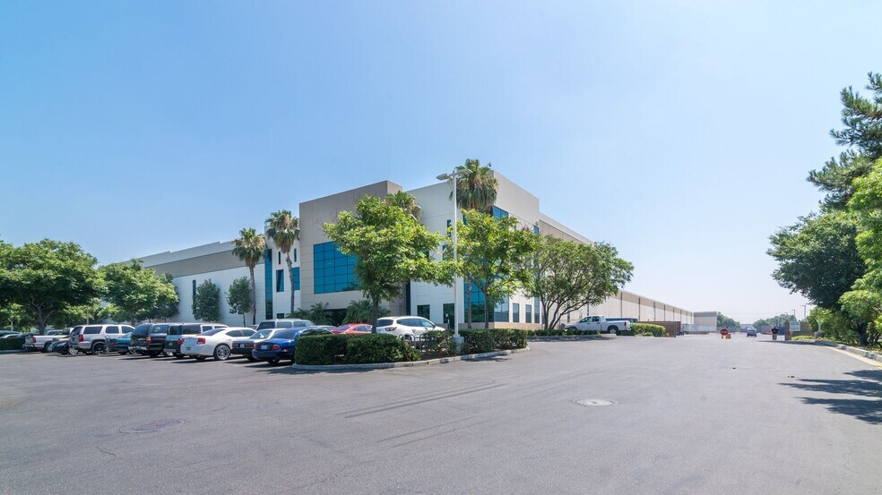 Primary Photo Of 5540 4th St, Ontario Warehouse For Lease