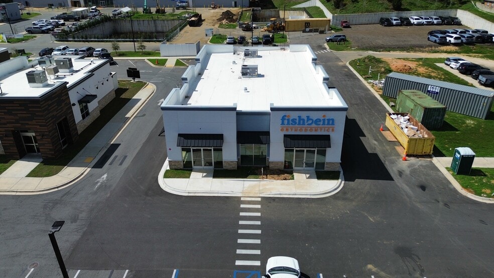 More Photos Of 2314 NE Capital Cir, Tallahassee Freestanding For Lease