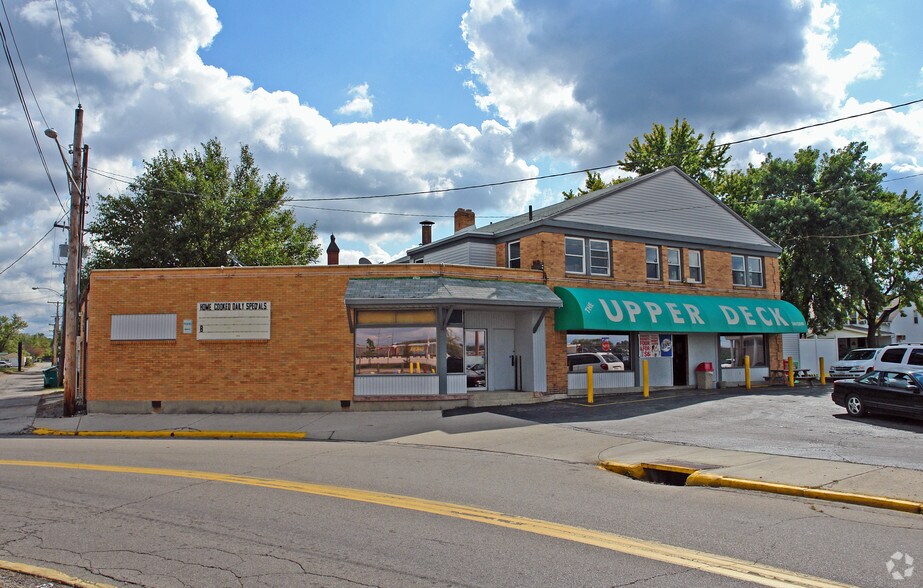 More Photos Of 2651 Blanchard Ave, Dayton Restaurant For Lease