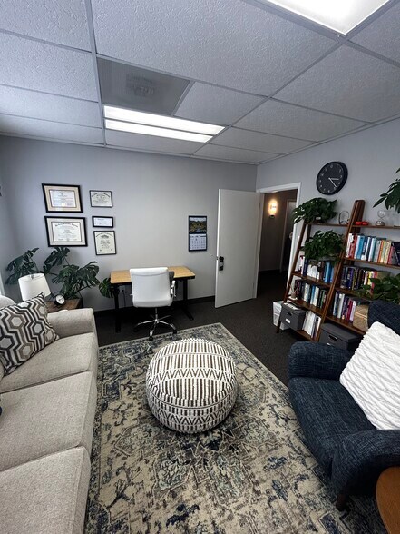 More Photos Of 18500-18540 Office Park Dr, Gaithersburg Medical For Sale