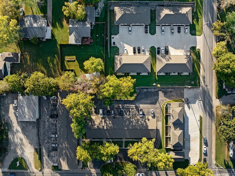 More Photos Of 124 S College St, Mountain Home Apartments For Sale