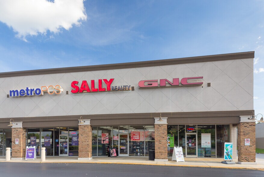 More Photos Of 955-1063 Bullsboro Dr, Newnan Unknown For Lease