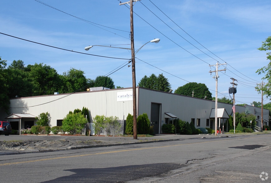 More Photos Of 1701L North St, Endicott Unknown For Lease